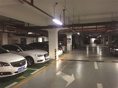 地下人防车库